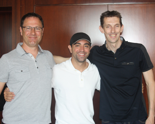 xavi hernandez with exclusive memorabilia